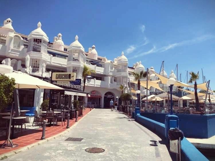 בנאלמדנה Puerto Marina Luxury Apartment With Sea Views מראה חיצוני תמונה