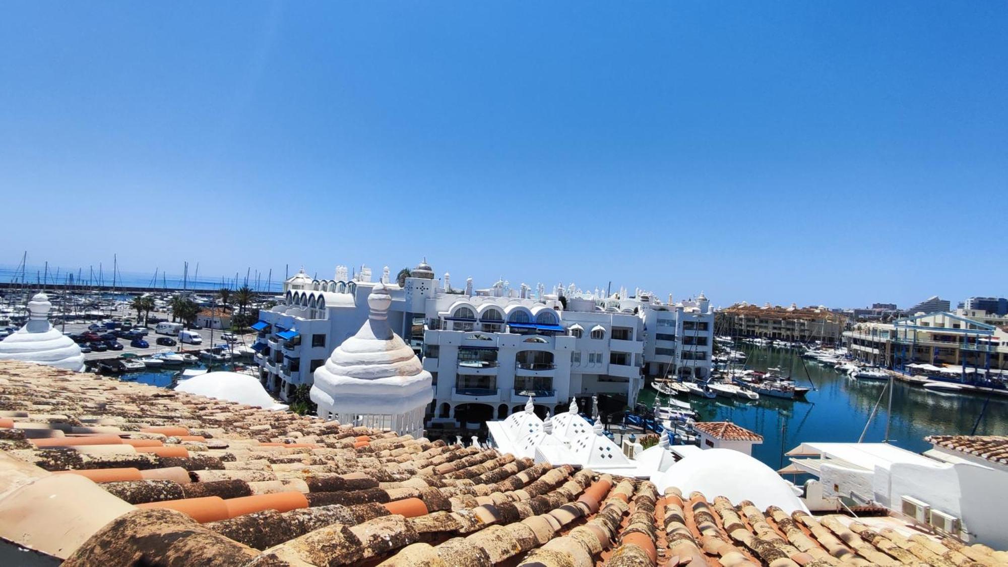 בנאלמדנה Puerto Marina Luxury Apartment With Sea Views מראה חיצוני תמונה